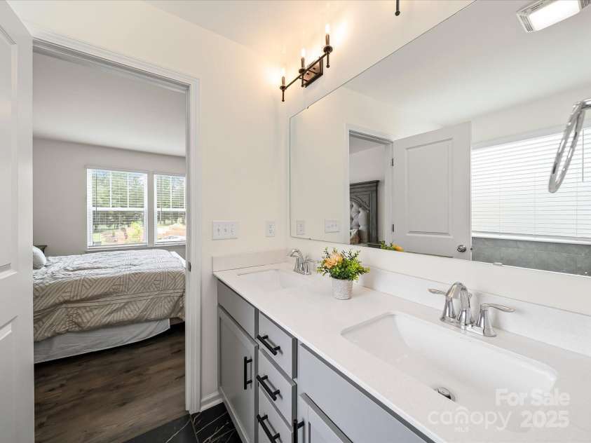 10096 Jack Nicklaus Drive, Lancaster, SC 29720.  MLS# CAR4290896, YatesRealty ID 34137. 