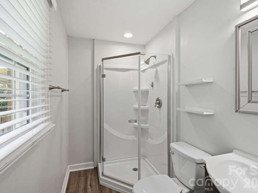218 Drye Lane, Matthews, NC 28104.  MLS# CAR4394869, YatesRealty ID 34139. 