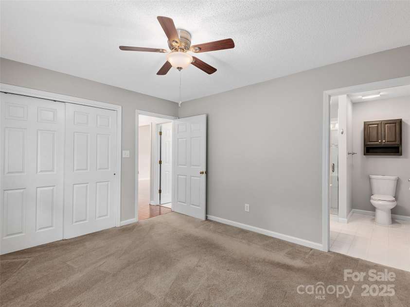 270 Rocky Mountain Way, Arden, NC 28704.  MLS# CAR4295617, YatesRealty ID 34139. 
