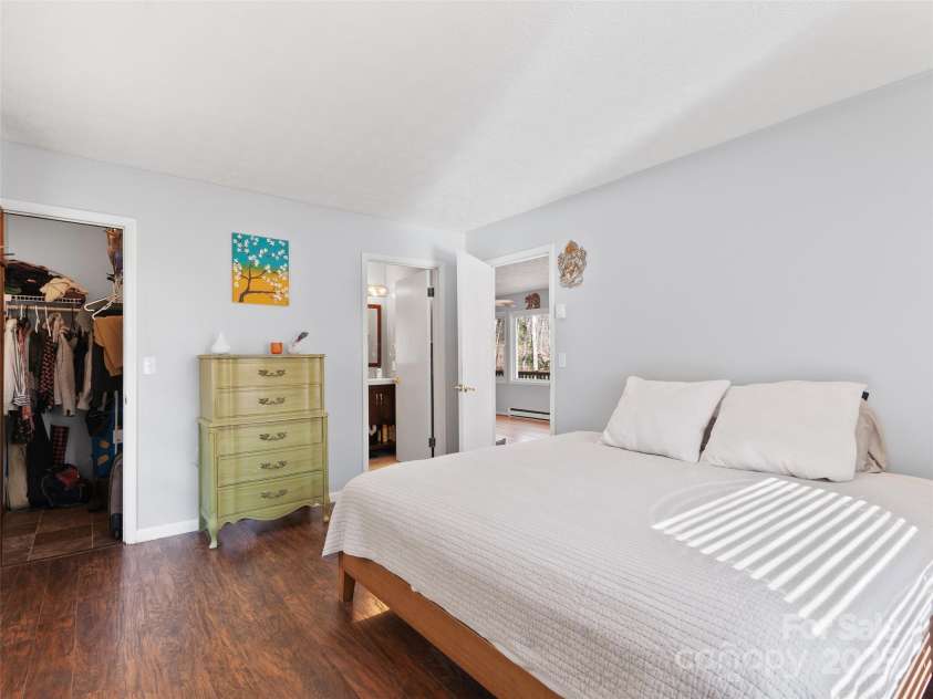 282 Friar Tuck Lane, Maggie Valley, NC 28751.  MLS# CAR4225035, YatesRealty ID 3414. 