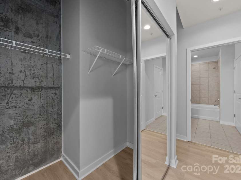 210 Church Street Street, Charlotte, NC 28202.  MLS# CAR4288986, YatesRealty ID 34143. 