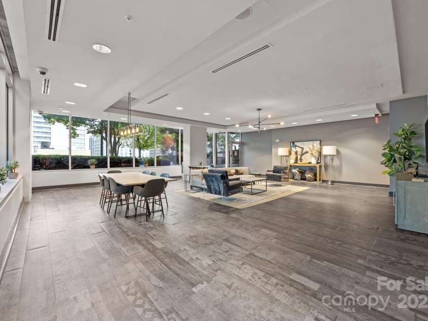210 Church Street Street, Charlotte, NC 28202.  MLS# CAR4288986, YatesRealty ID 34143. 