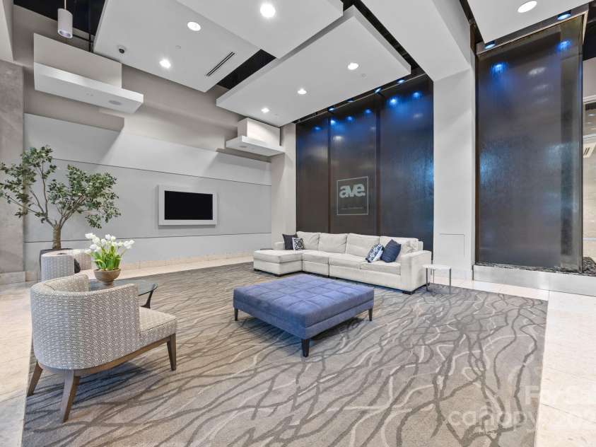 210 Church Street Street, Charlotte, NC 28202.  MLS# CAR4288986, YatesRealty ID 34143. 