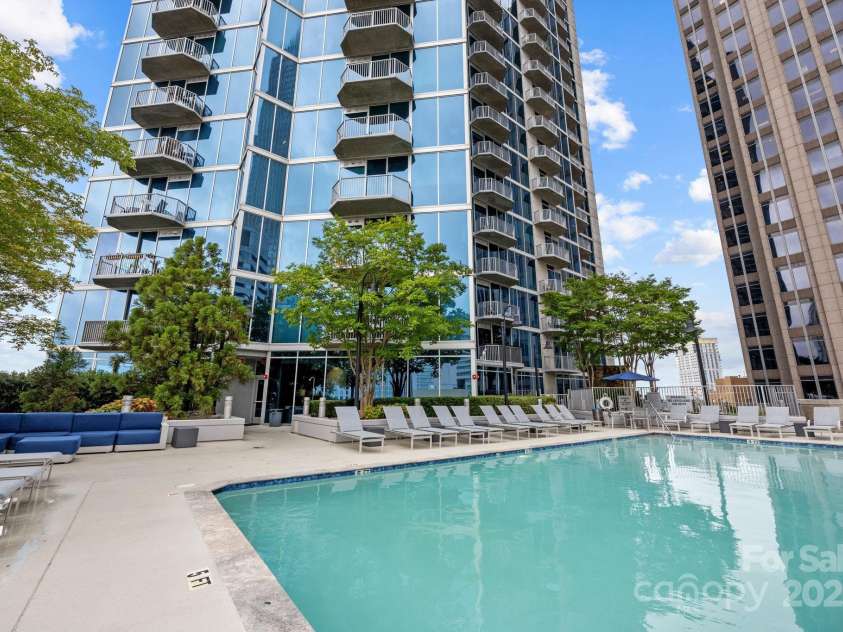 210 Church Street Street, Charlotte, NC 28202.  MLS# CAR4288986, YatesRealty ID 34143. 