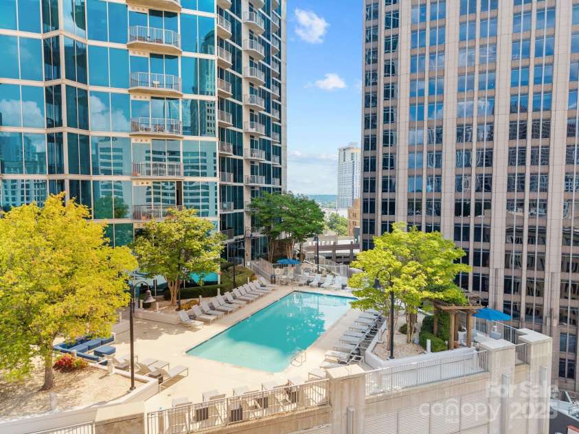 210 Church Street Street, Charlotte, NC 28202.  MLS# CAR4288986, YatesRealty ID 34143. 