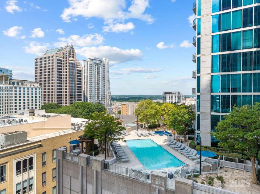 210 Church Street Street, Charlotte, NC 28202.  MLS# CAR4288986, YatesRealty ID 34143. 