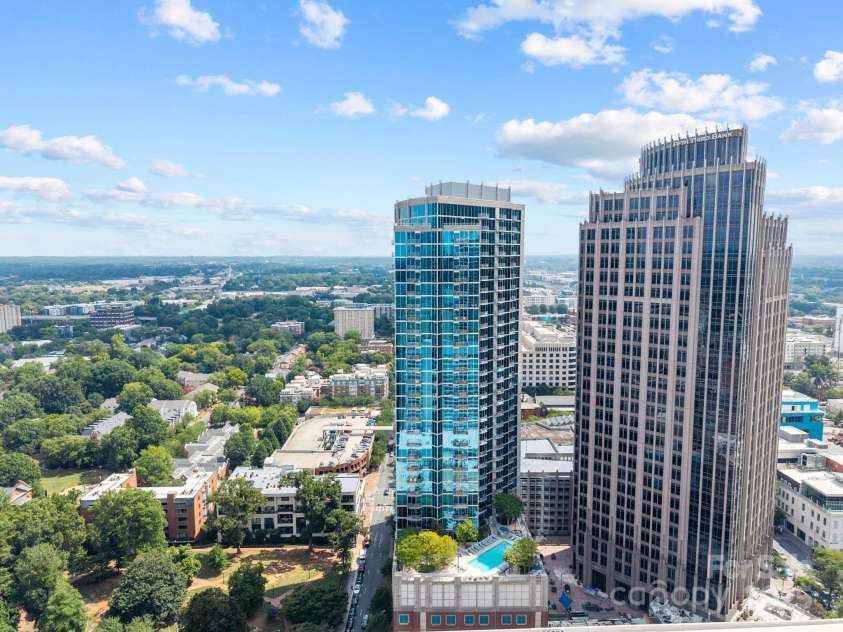 210 Church Street Street, Charlotte, NC 28202.  MLS# CAR4288986, YatesRealty ID 34143. 