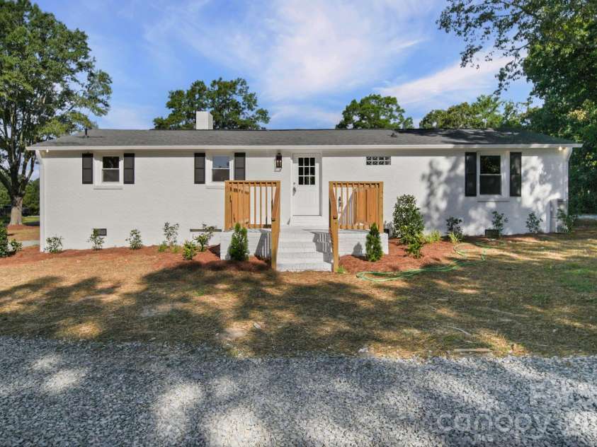 3312 Sikes Mill Road, Monroe, NC 28110.  MLS# CAR4398871, YatesRealty ID 34143. 