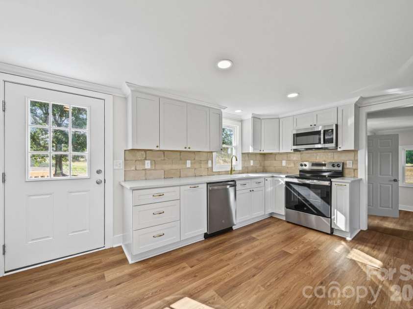 3312 Sikes Mill Road, Monroe, NC 28110.  MLS# CAR4398871, YatesRealty ID 34143. 