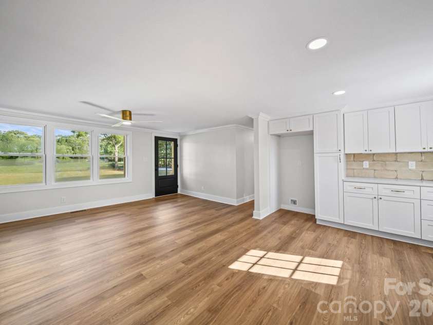 3312 Sikes Mill Road, Monroe, NC 28110.  MLS# CAR4398871, YatesRealty ID 34143. 