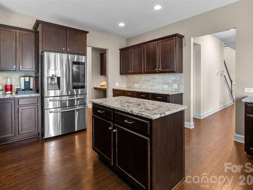 979 Parkland Place, Concord, NC 28027.  MLS# CAR4396807, YatesRealty ID 34144. 