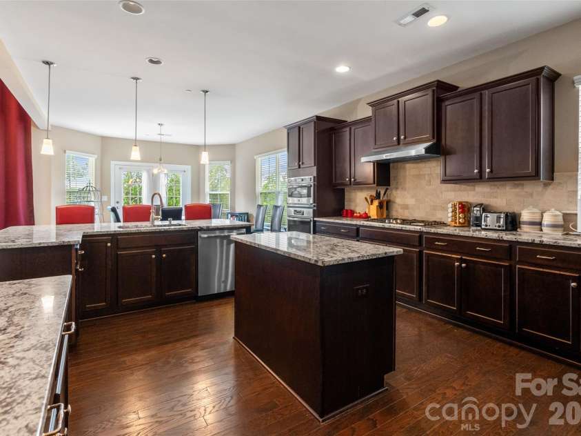 979 Parkland Place, Concord, NC 28027.  MLS# CAR4396807, YatesRealty ID 34144. 