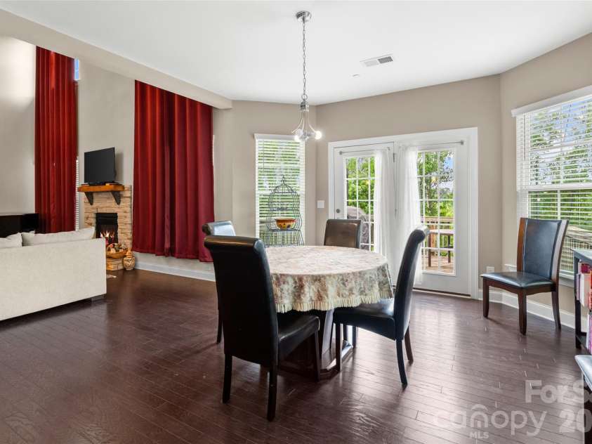 979 Parkland Place, Concord, NC 28027.  MLS# CAR4396807, YatesRealty ID 34144. 