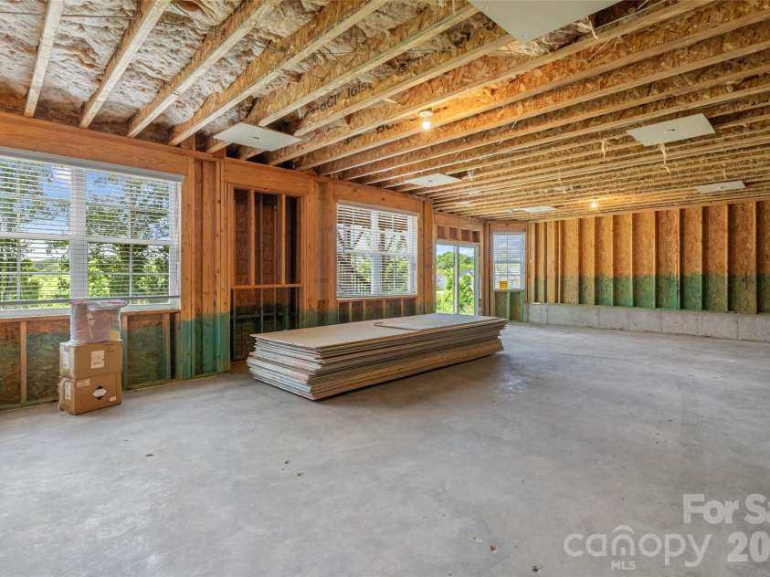 979 Parkland Place, Concord, NC 28027.  MLS# CAR4396807, YatesRealty ID 34144. 