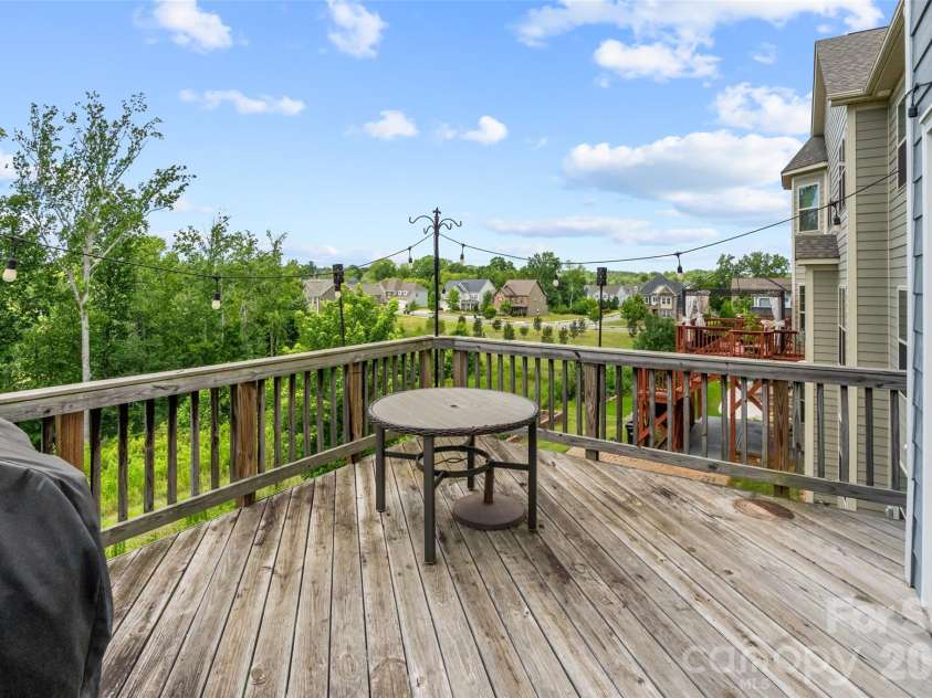 979 Parkland Place, Concord, NC 28027.  MLS# CAR4396807, YatesRealty ID 34144. 