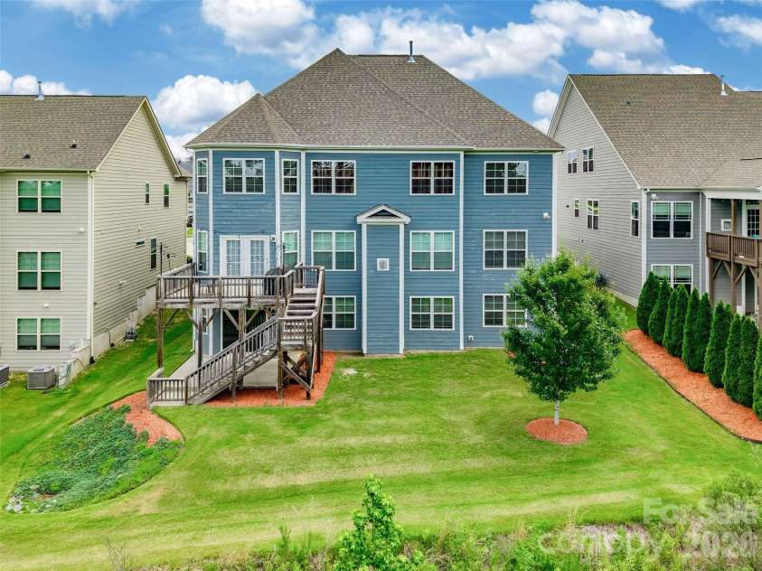 979 Parkland Place, Concord, NC 28027.  MLS# CAR4396807, YatesRealty ID 34144. 