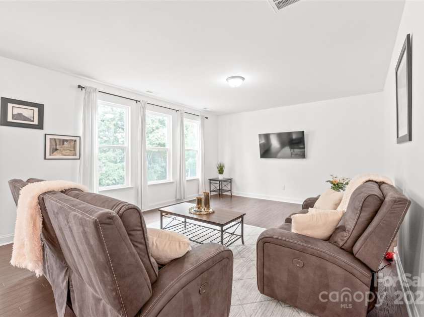 1507 Cedar Tree Drive, Belmont, NC 28012.  MLS# CAR4289479, YatesRealty ID 34147. Endless possibilities for the space