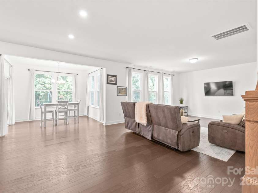 1507 Cedar Tree Drive, Belmont, NC 28012.  MLS# CAR4289479, YatesRealty ID 34147. Hardwood floors throughout main level