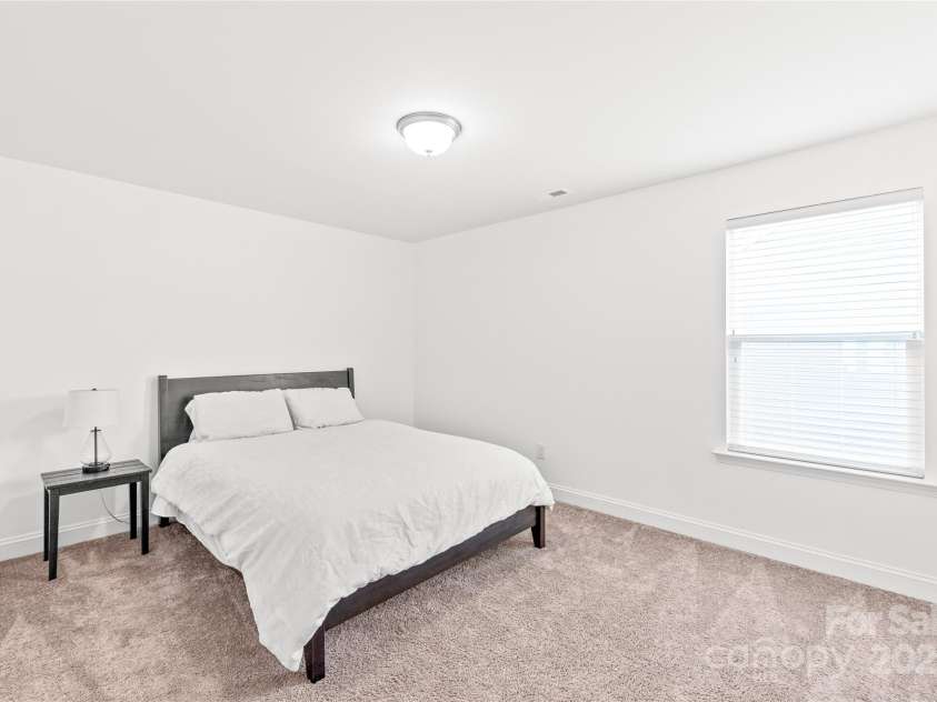 1507 Cedar Tree Drive, Belmont, NC 28012.  MLS# CAR4289479, YatesRealty ID 34147. Large bedrooms