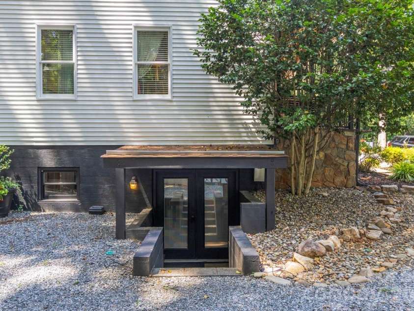 384 Rankin Hill Road, Troutman, NC 28166.  MLS# CAR4394107, YatesRealty ID 34149. 