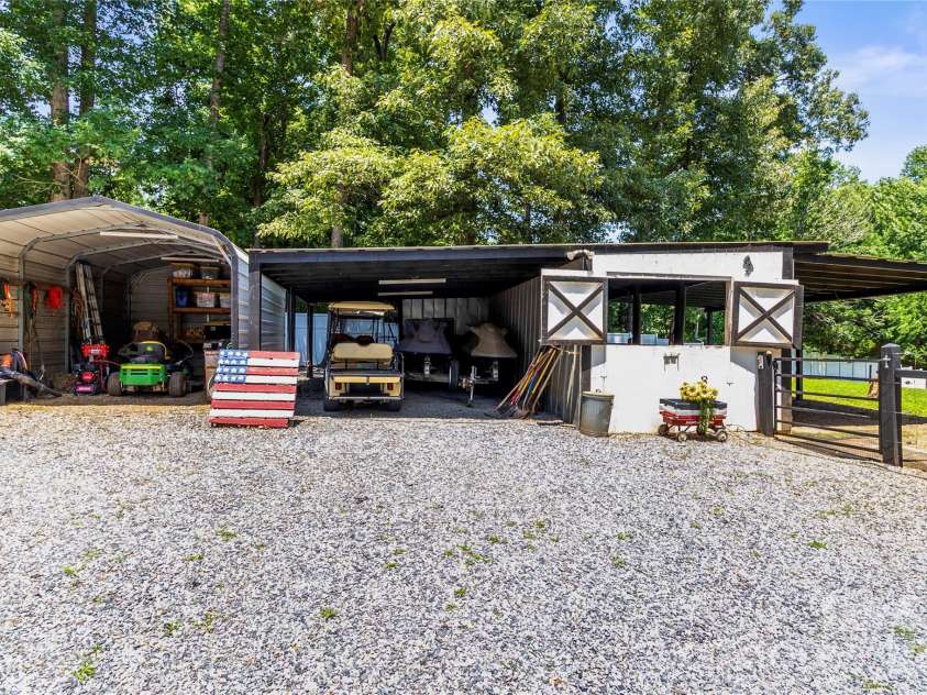 384 Rankin Hill Road, Troutman, NC 28166.  MLS# CAR4394107, YatesRealty ID 34149. 