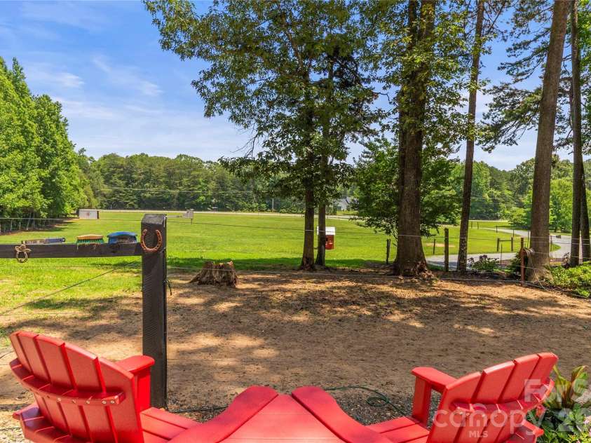 384 Rankin Hill Road, Troutman, NC 28166.  MLS# CAR4394107, YatesRealty ID 34149. 
