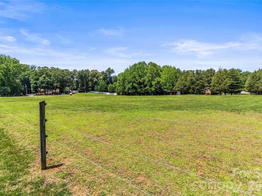 384 Rankin Hill Road, Troutman, NC 28166.  MLS# CAR4394107, YatesRealty ID 34149. 
