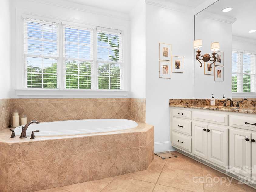 7738 Burning Ridge Drive, Stanley, NC 28164.  MLS# CAR4257994, YatesRealty ID 34149. 