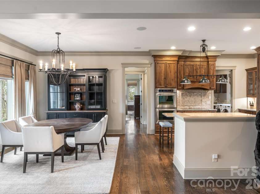 2 Cherokee Orchard Court, Fairview, NC 28730.  MLS# CAR4322915, YatesRealty ID 3415. 