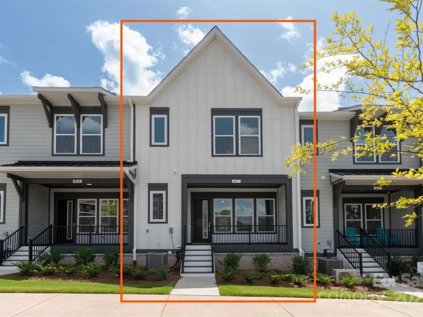 417 Prine Place, Charlotte, NC 28213.  MLS# CAR4112644, YatesRealty ID 3415. 