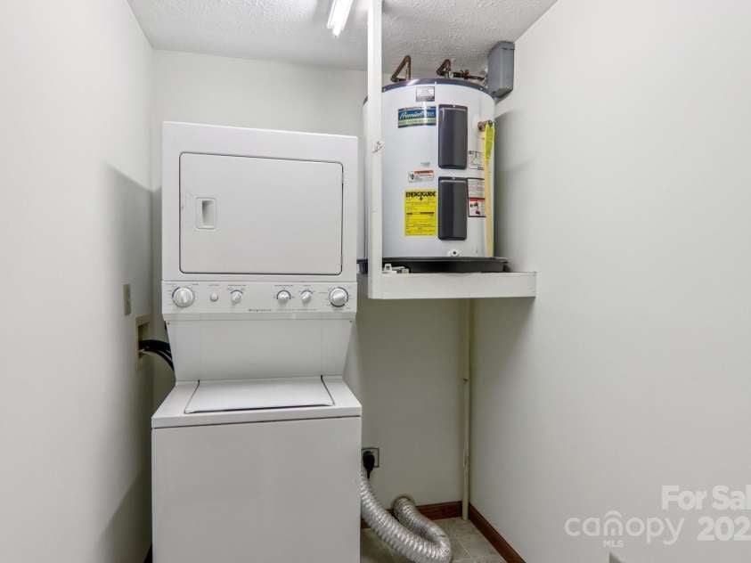 118 Whitewater Drive, Maggie Valley, NC 28751.  MLS# CAR4290303, YatesRealty ID 34151. 