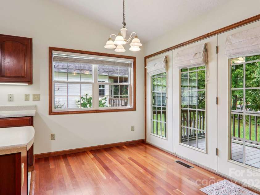 118 Whitewater Drive, Maggie Valley, NC 28751.  MLS# CAR4290303, YatesRealty ID 34151. 