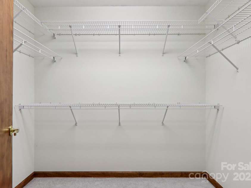 118 Whitewater Drive, Maggie Valley, NC 28751.  MLS# CAR4290303, YatesRealty ID 34151. 