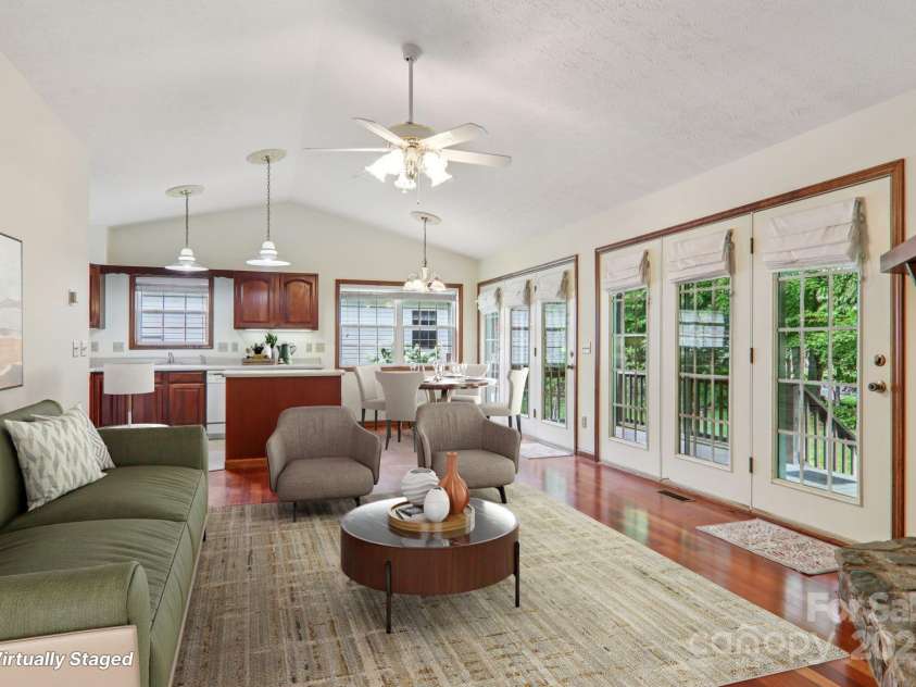 118 Whitewater Drive, Maggie Valley, NC 28751.  MLS# CAR4290303, YatesRealty ID 34151. 