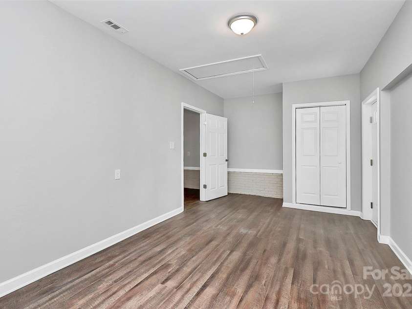 1540 Nichole Lane, Fort Mill, SC 29708.  MLS# CAR4282130, YatesRealty ID 34153. Home office or Kid's Den