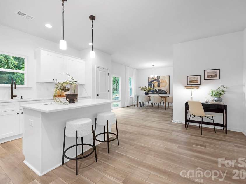 9012 Potomac Boulevard, Charlotte, NC 28216.  MLS# CAR4389028, YatesRealty ID 34154. Representative