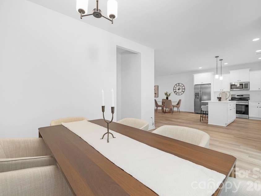 9012 Potomac Boulevard, Charlotte, NC 28216.  MLS# CAR4389028, YatesRealty ID 34154. Representative