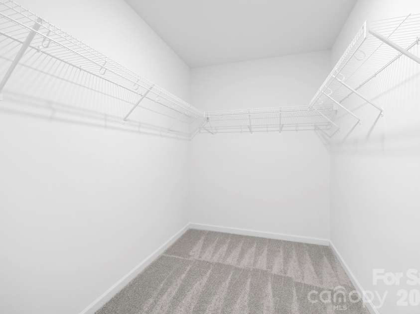 9012 Potomac Boulevard, Charlotte, NC 28216.  MLS# CAR4389028, YatesRealty ID 34154. Representative