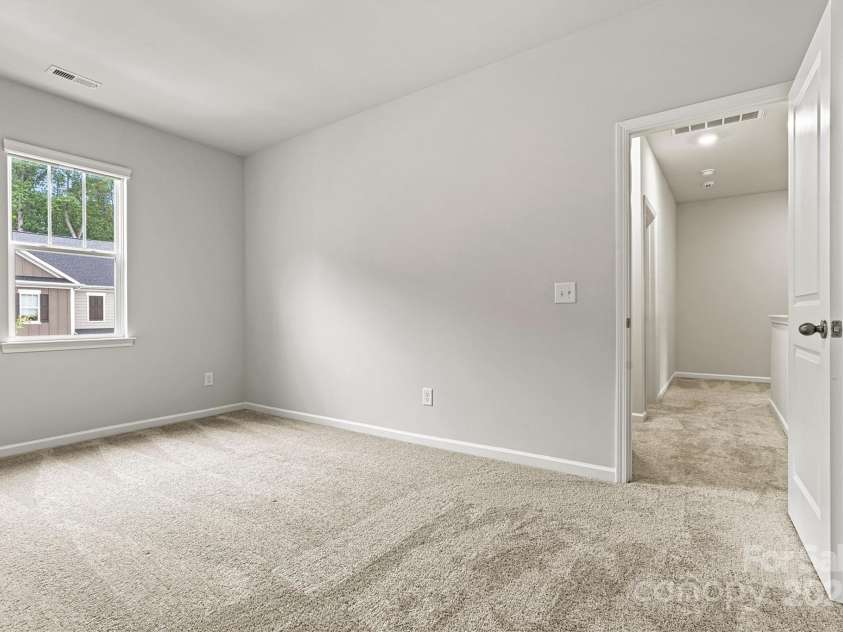 8233 Merryvale Lane, Charlotte, NC 28214.  MLS# CAR4293433, YatesRealty ID 34155. 