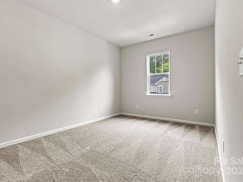 8233 Merryvale Lane, Charlotte, NC 28214.  MLS# CAR4293433, YatesRealty ID 34155. 