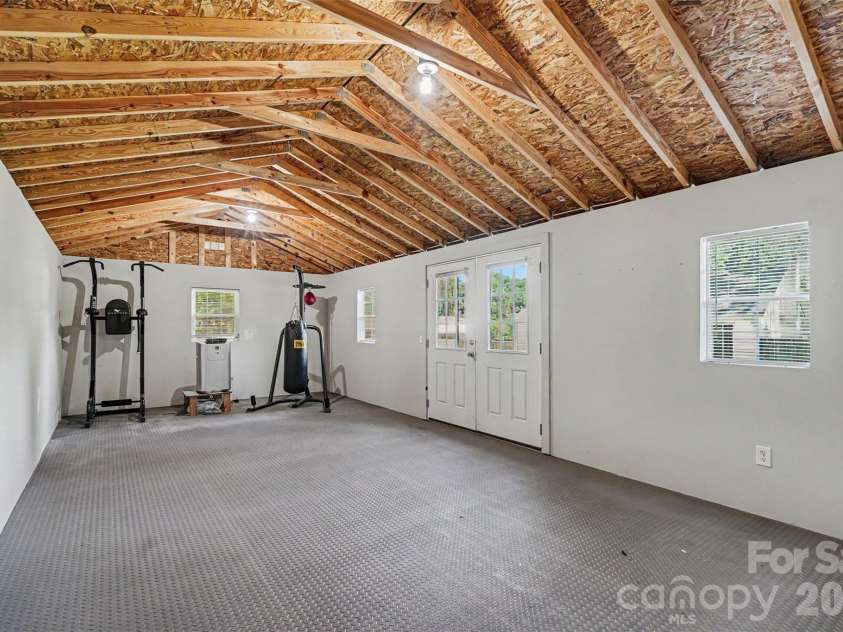 2716 Starnes Road, Charlotte, NC 28214.  MLS# CAR4395623, YatesRealty ID 34157. Bonus/flex space