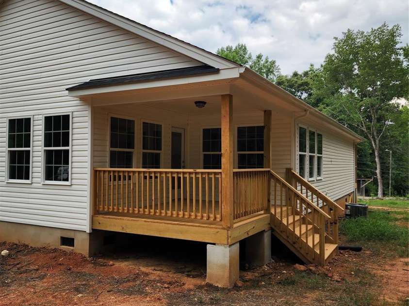 5900 Flamingo Drive, Conover, NC 28613.  MLS# CAR4415177, YatesRealty ID 34158. Covered Rear Deck