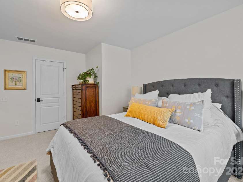 10310 Blairbeth Street, Charlotte, NC 28277.  MLS# CAR4293353, YatesRealty ID 34159. 