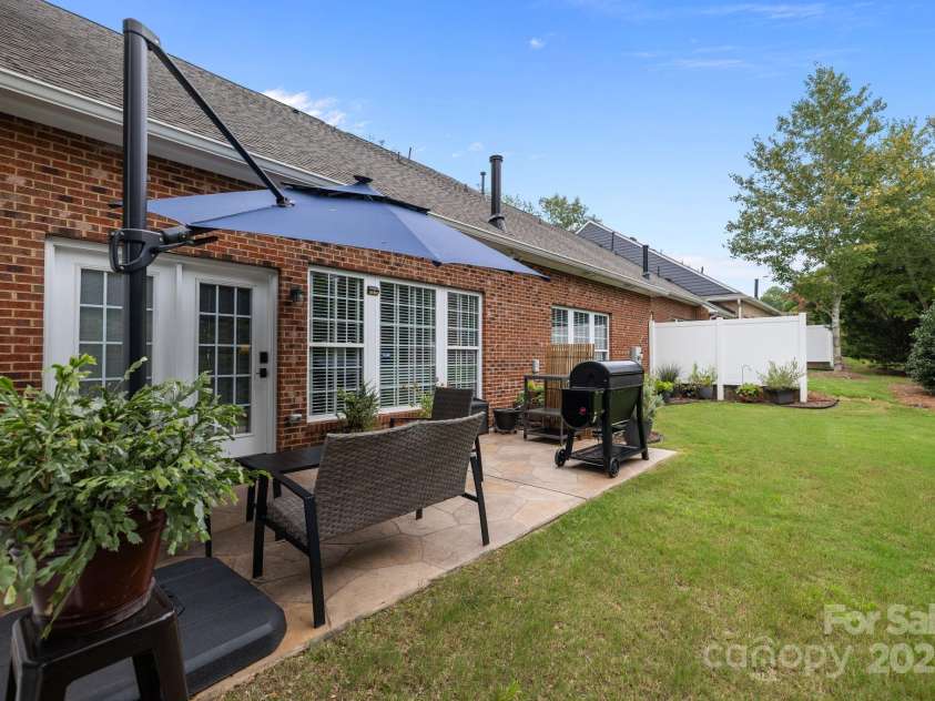 10310 Blairbeth Street, Charlotte, NC 28277.  MLS# CAR4293353, YatesRealty ID 34159. 