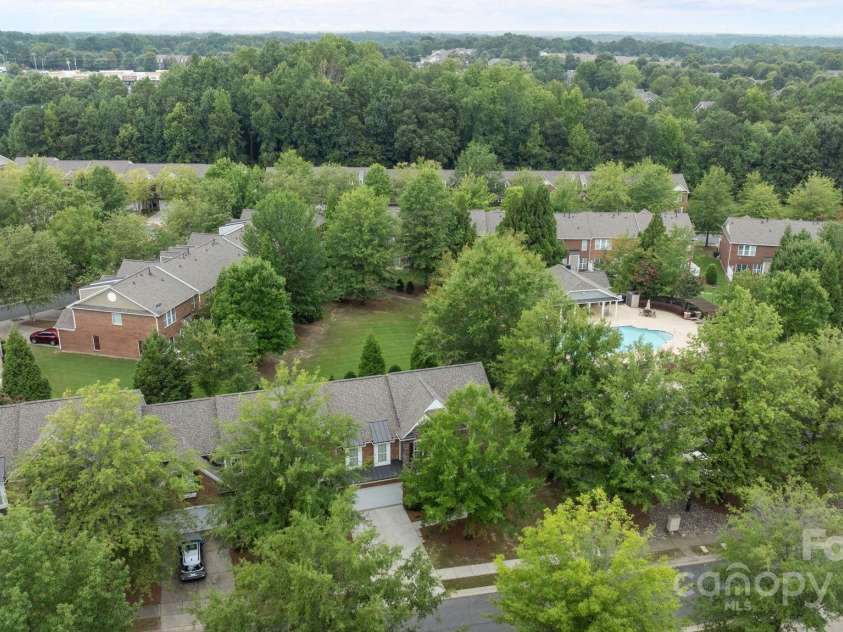 10310 Blairbeth Street, Charlotte, NC 28277.  MLS# CAR4293353, YatesRealty ID 34159. 