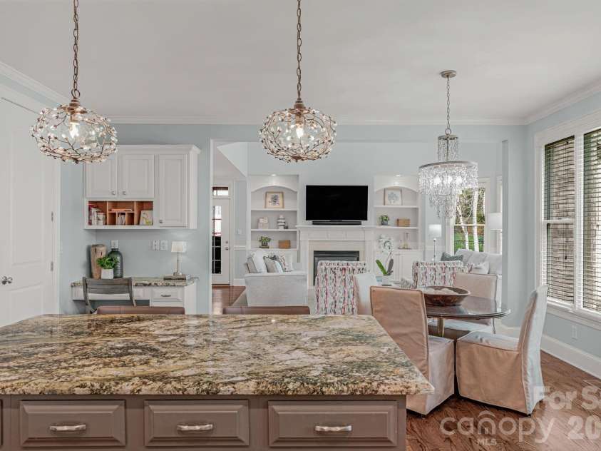 7300 Stonehaven Drive, Waxhaw, NC 28173.  MLS# CAR4351907, YatesRealty ID 3416. 