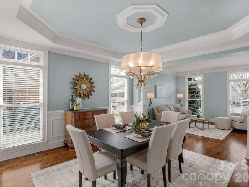7300 Stonehaven Drive, Waxhaw, NC 28173.  MLS# CAR4351907, YatesRealty ID 3416. 