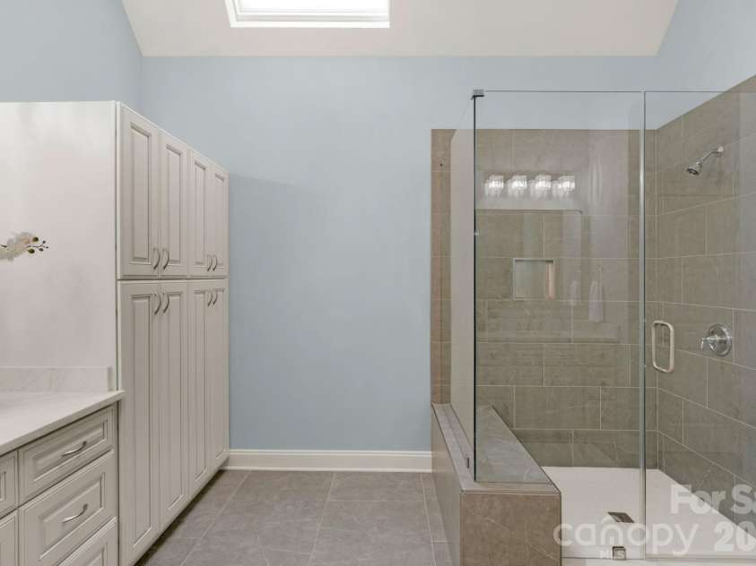 7300 Stonehaven Drive, Waxhaw, NC 28173.  MLS# CAR4351907, YatesRealty ID 3416. 
