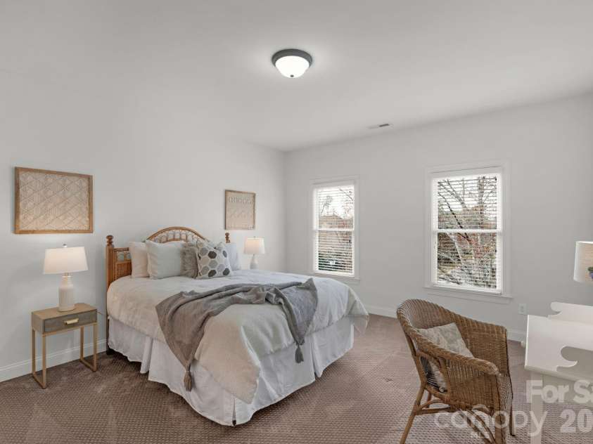 7300 Stonehaven Drive, Waxhaw, NC 28173.  MLS# CAR4351907, YatesRealty ID 3416. 