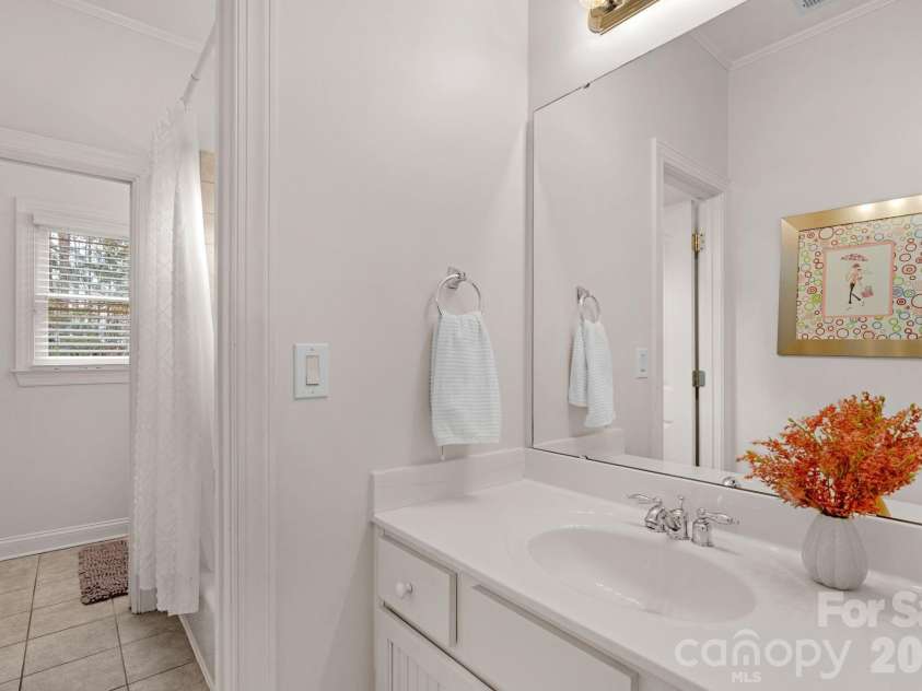 7300 Stonehaven Drive, Waxhaw, NC 28173.  MLS# CAR4351907, YatesRealty ID 3416. 